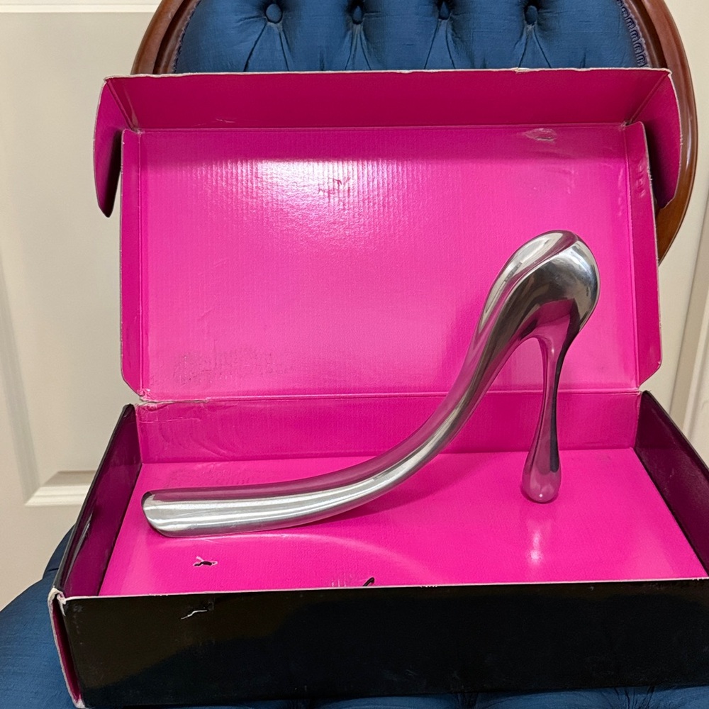 Authentic Manolo Blahnik Shoe Horn 40th Anniversary